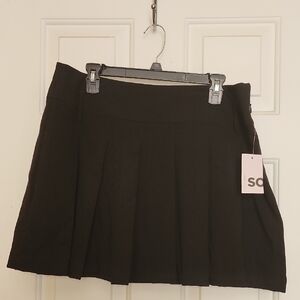 SO Black Pleated Skirt